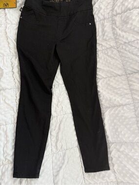 Rock & Republic Denim Rx Fever Legging | Size 10 Short | NWT